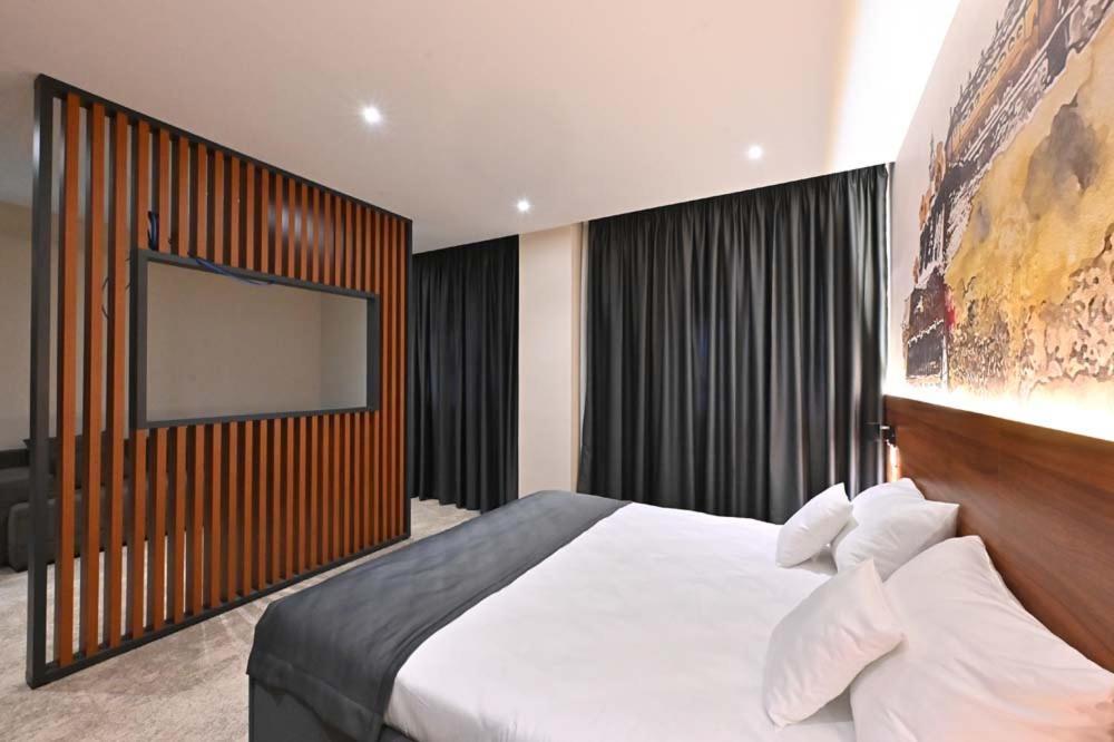 Tvrdjava Rooms - Нови-Сад Экстерьер фото